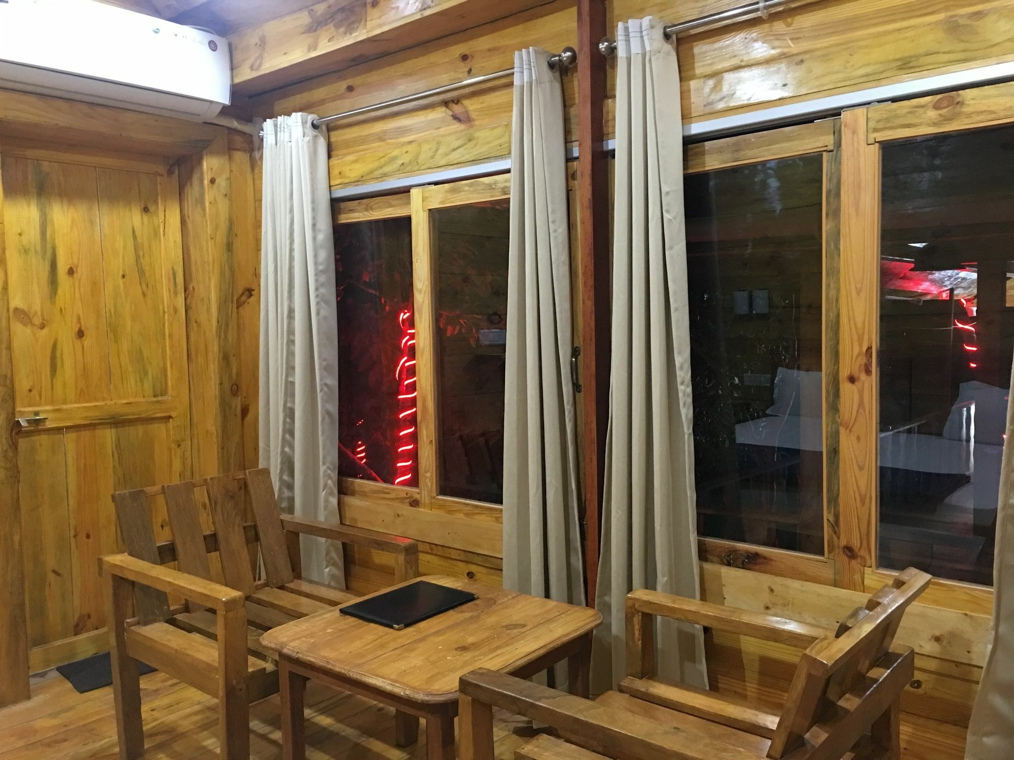 Brushwood Villa- Cottages And Bar Palolem Exterior photo